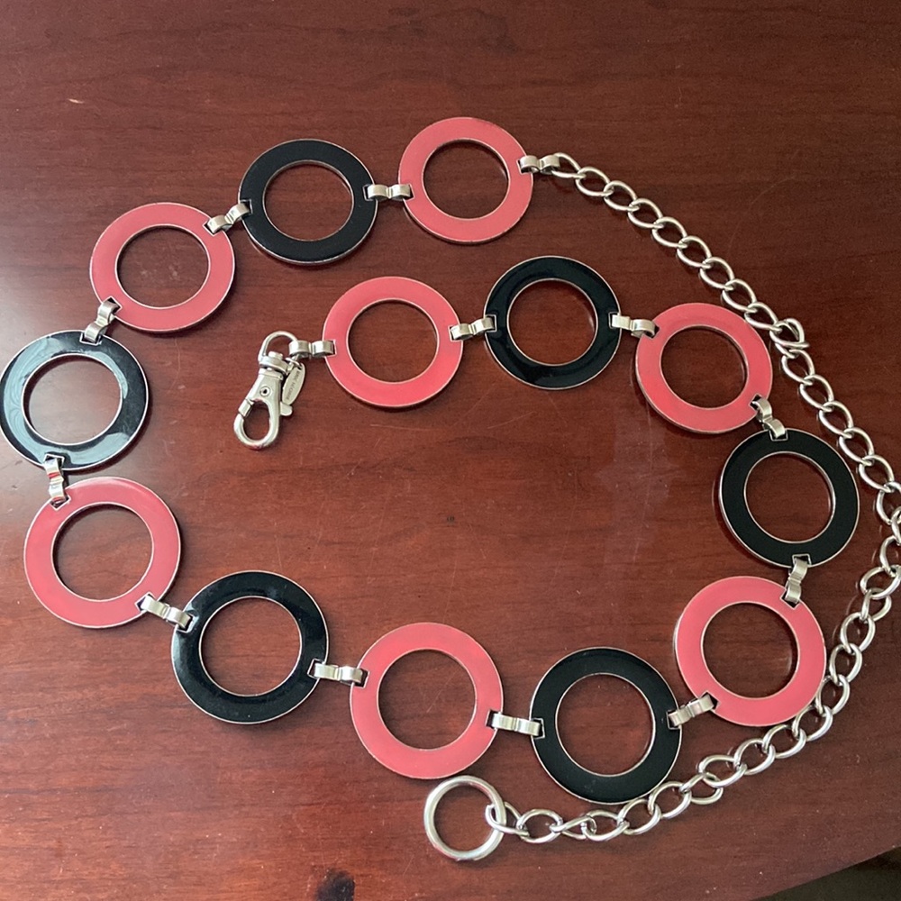Vintage NY&Co REVERSIBLE Pink Black Enamel Metal Belt